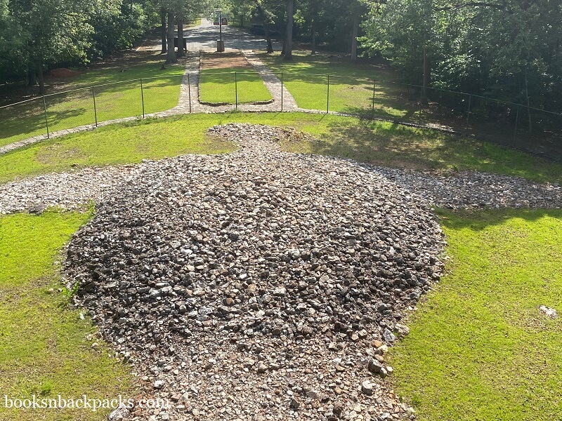 Close up of Rock Eagle effigy mound seen from above